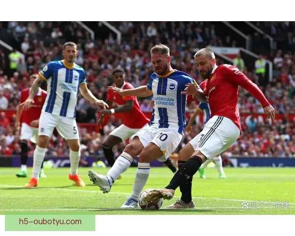 英超：布莱顿击败曼彻斯特联队